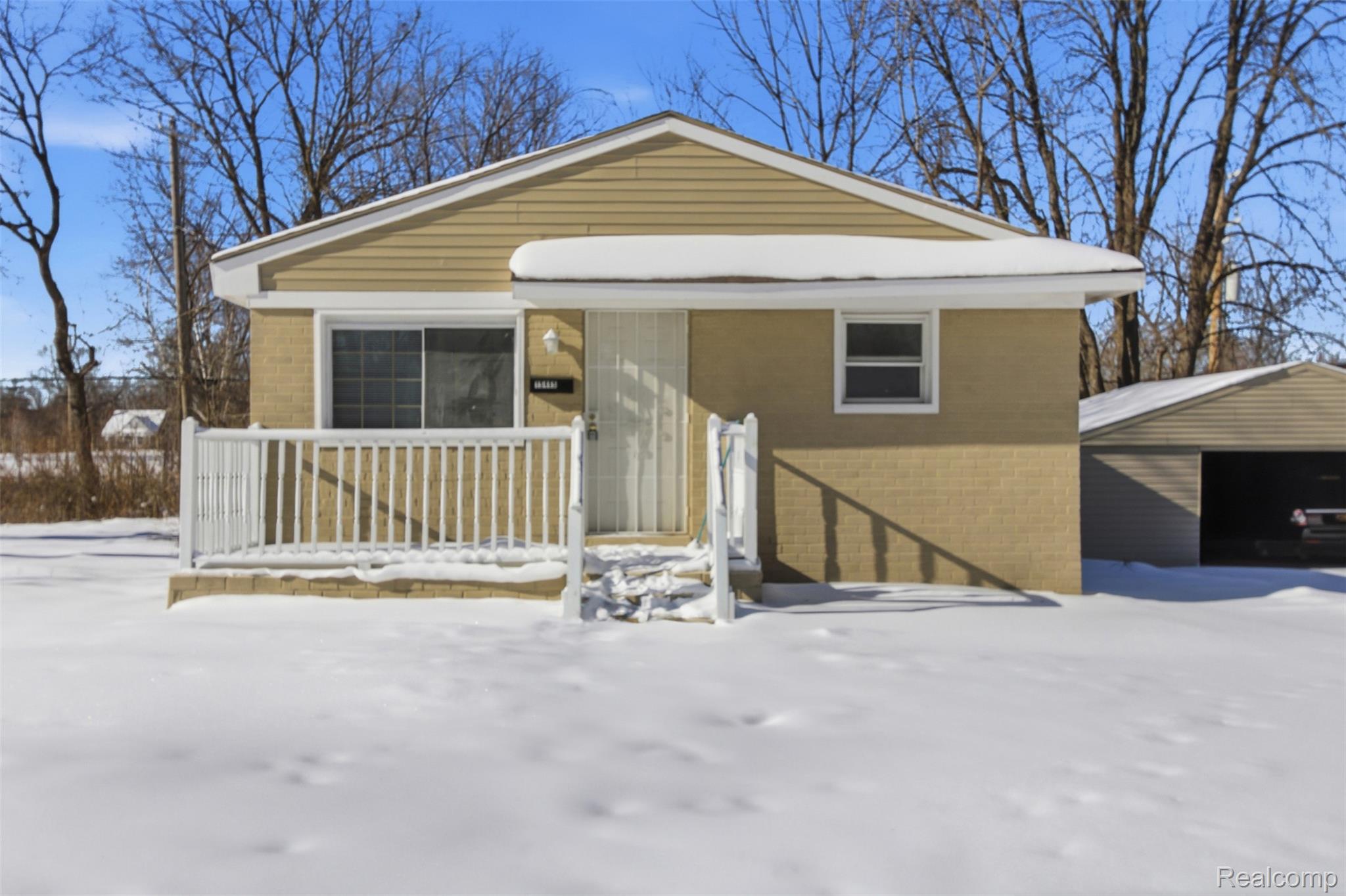 15465 Trinity St, For Sale in Detroit - eXp Realty
