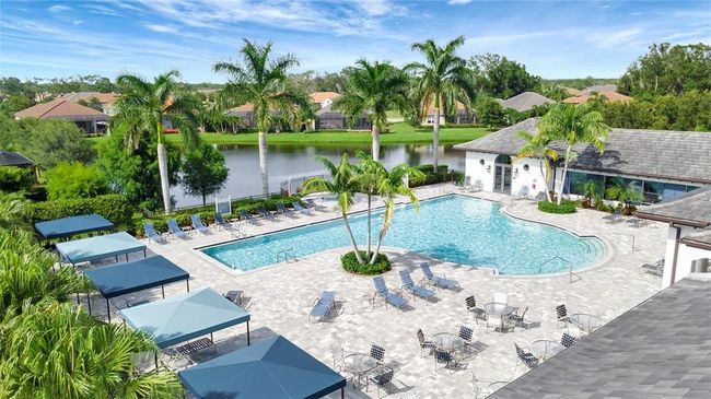 2638 Light Sky Ln, Home with 3 bedrooms, 2 bathrooms and null parking in BRADENTON FL | Image 13