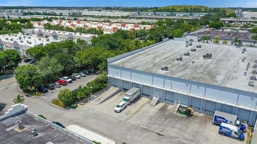 c-1-5900 Nw 97th Ave, Doral, FL, 33178-1641 | Card Image