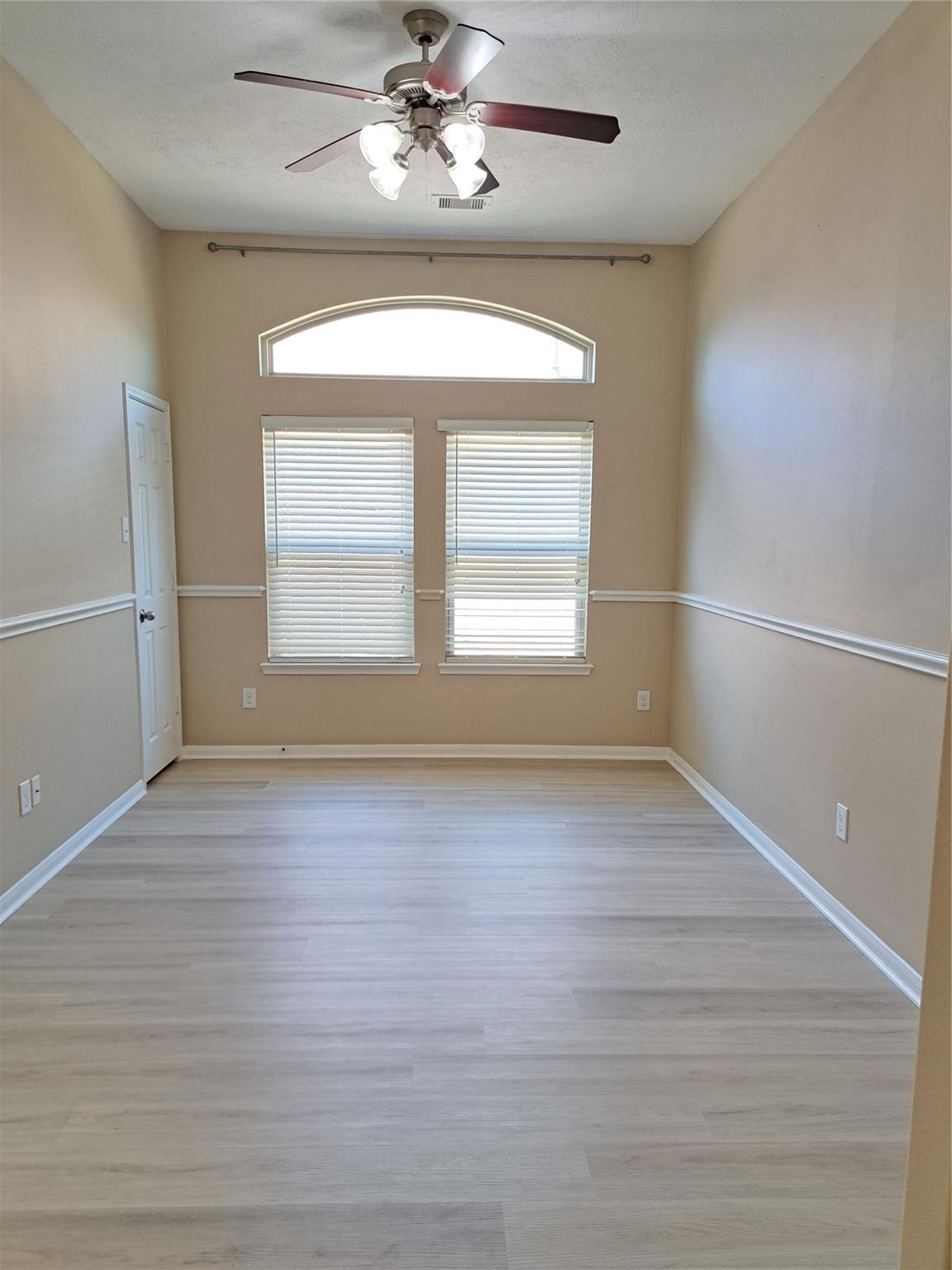 Residential Lease in Spring 3