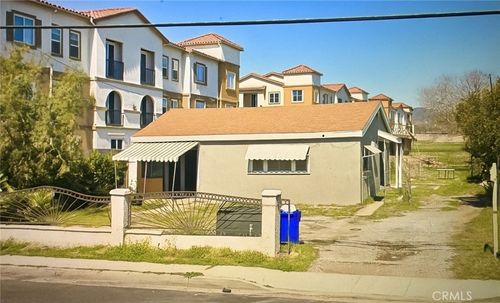 16246 Arrow Blvd, Fontana, CA, 92335-7746 | Card Image