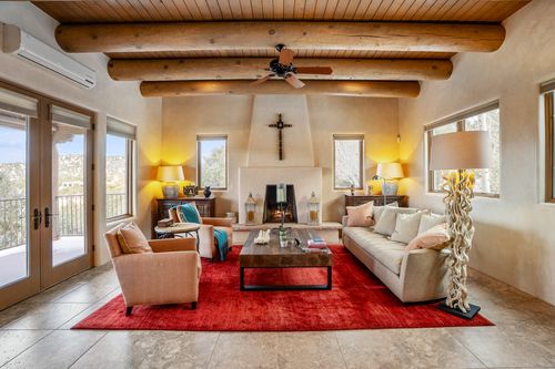 2020 Senda De Andres, Santa Fe, NM, 87501-8363 | Card Image