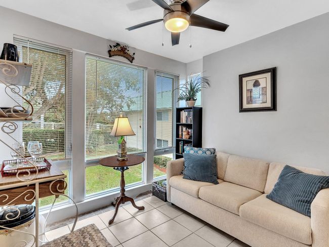 APT-204 - 28 Colonial Club Dr, Condo with 1 bedrooms, 2 bathrooms and null parking in Boynton Beach FL | Image 12