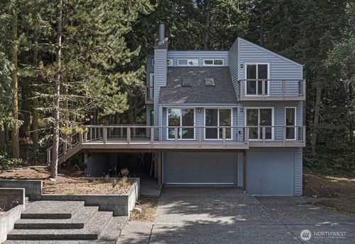 27 Dryad Pl, Lopez Island, WA, 98261-8294 | Card Image