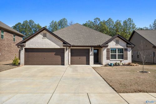 138 Barlow Way, Owens Cross Roads, AL, 35763-5407 | Card Image