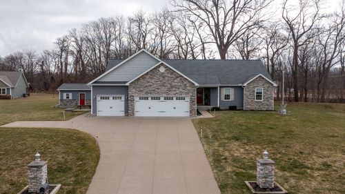179 Lake Haven Ct, Erie, PA, 16511-1601 | Card Image