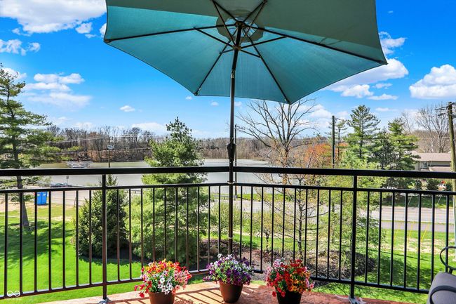 APT-306 - 20971 Shoreline Ct, Condo with 2 bedrooms, 2 bathrooms and null parking in Noblesville IN | Image 17