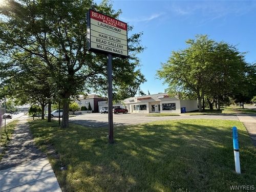 2066 Eggert Rd, Amherst, NY, 14226-2057 | Card Image