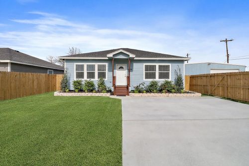 19218 Akin Dr, Crosby, TX, 77532-7511 | Card Image