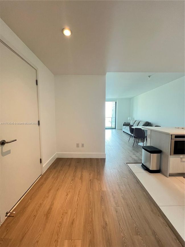 UNIT-1202 - 501 Ne 31 St St, Condo with 1 bedrooms, 2 bathrooms and null parking in Miami FL | Image 5