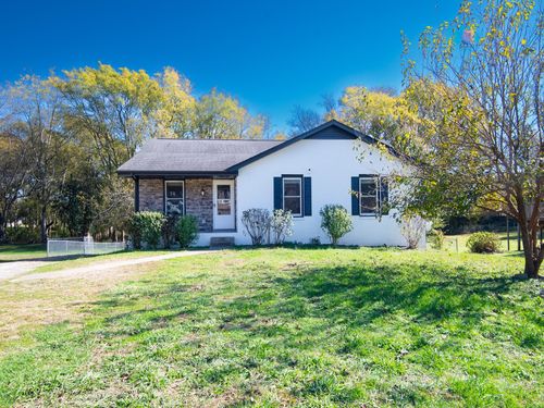 3423 Melrose Dr, Clarksville, TN, 37042-4638 | Card Image