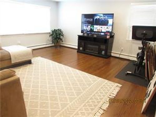 2-279 Mile Square Rd, Yonkers, NY, 10701-5346 | Card Image