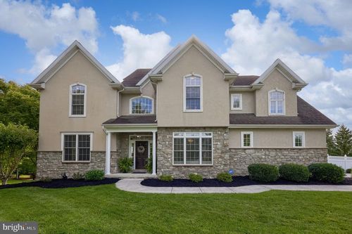 22 Windsor Ln, LITITZ, PA, 17543-8806 | Card Image