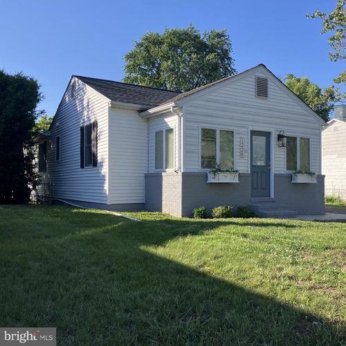 1226 Tyler Ave, Annapolis, MD, 21403-1703 | Card Image