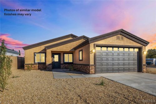 7110 E Alvarado Dr, Kingman, AZ, 86401-9455 | Card Image