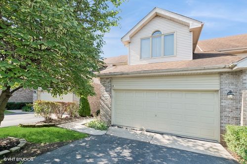 6919 Lexington Ct, Tinley Park, IL, 60477-1670 | Card Image