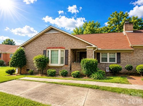 1302 Ravenwood Ct, Salisbury, NC, 28147-1376 | Card Image