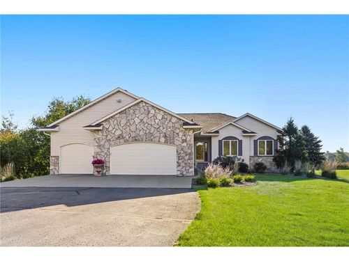 785 165th Ave, New Richmond, WI, 54017-7154 | Card Image