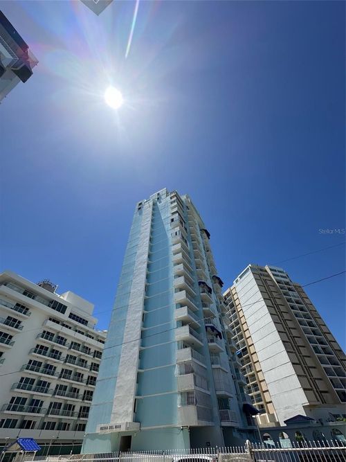 4-c-9 Calle Gardenia, Carolina, PR, 00979-8001 | Card Image