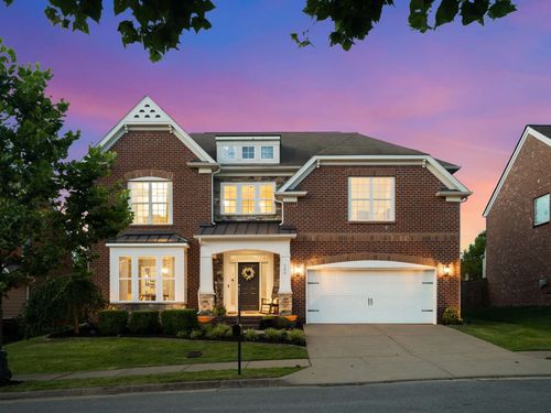 308 Valleyview Dr, Franklin, TN, 37064-5602 | Card Image