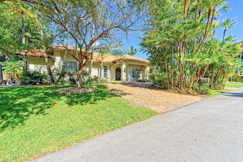 15720 Sw 78th Ave, Palmetto Bay, FL, 33157-2302 | Card Image