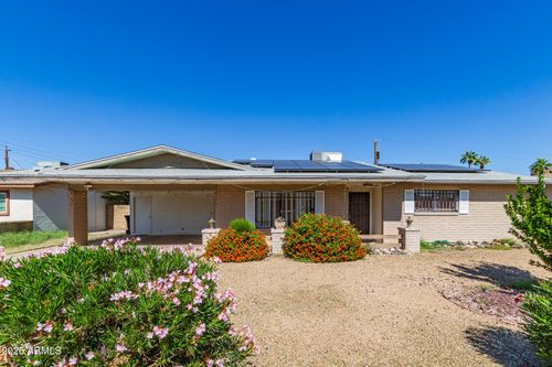 3828 W Loma Ln, Phoenix, AZ, 85051-5835 | Card Image