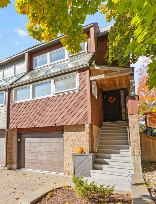 501 Wilbrod St, Ottawa, ON, K1N5R4 | Card Image