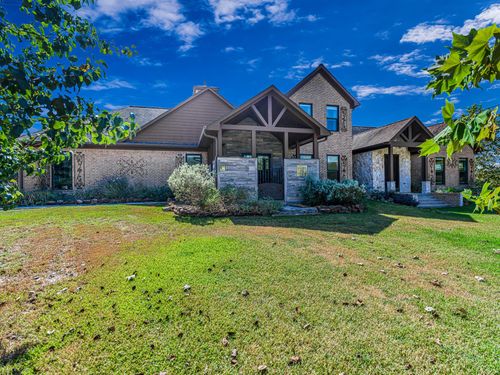 100 Pecan Grove Rd, Sealy, TX, 77474-8517 | Card Image