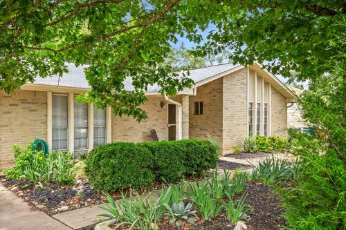 11604 Windermere Mdws, Austin, TX, 78759-4450 | Card Image