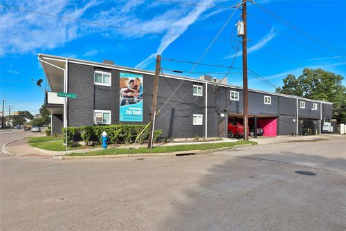apt-28-1840 Richmond Ave, Houston, TX, 77098-3567 | Card Image