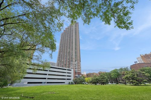 2302-3660 N Lake Shore Dr, Chicago, IL, 60613-5311 | Card Image