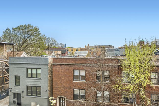APT-3E - 1648 W Waveland Ave, Condo with 2 bedrooms, 2 bathrooms and null parking in CHICAGO IL | Image 32