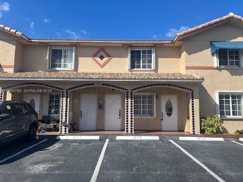 unit-202-3260 W 70th St, Hialeah, FL, 33018-7156 | Card Image