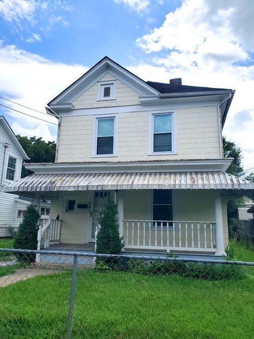 645 Albemarle Ave Se, Roanoke, VA, 24013-2327 | Card Image