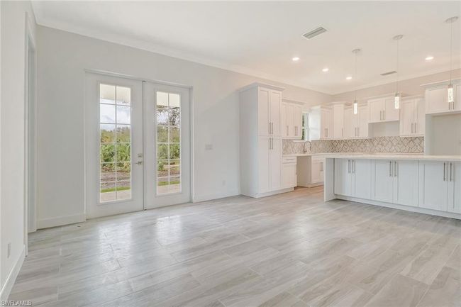 2632 26 Th Ave Se, House other with 3 bedrooms, 2 bathrooms and 2 parking in NAPLES FL | Image 10