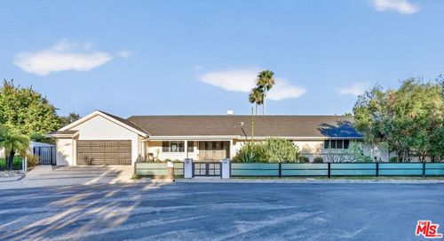 4186 Regal Oak Drive, Encino, CA, 91436 | Card Image