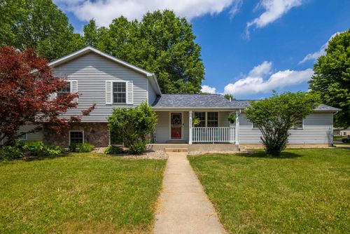 3624 Fairway Dr, Chesterton, IN, 46304 | Card Image