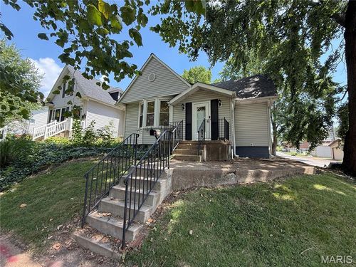 6144 Carlsbad Ave, Saint Louis, MO, 63116-2209 | Card Image
