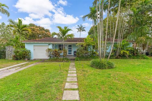 149 Fern Way, Miami Springs, FL, 33166-5130 | Card Image