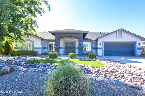 7454 E Granite Vw, Prescott Valley, AZ, 86315-3431 | Card Image