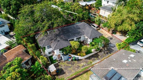1914 Manoa Rd, Honolulu, HI, 96822-3301 | Card Image