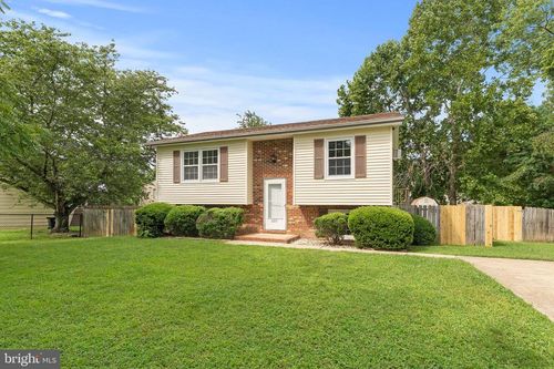 2125 Minnear St, FREDERICKSBURG, VA, 22407-4338 | Card Image