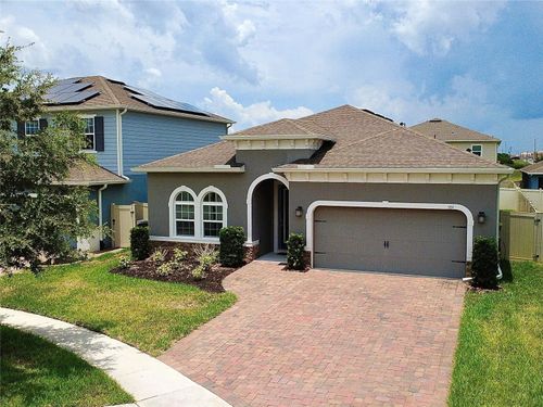584 Seattle Slew Dr, DAVENPORT, FL, 33837-3666 | Card Image