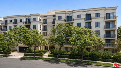 406-430 N Oakhurst Dr, Beverly Hills, CA, 90210-5742 | Card Image