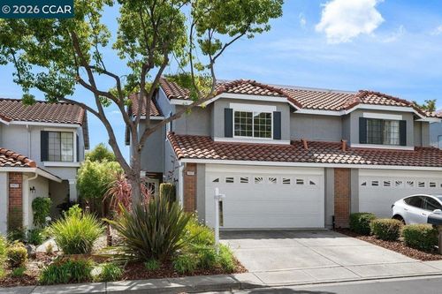 20057 Rawhide Way, Castro Valley, CA, 94552-5118 | Card Image