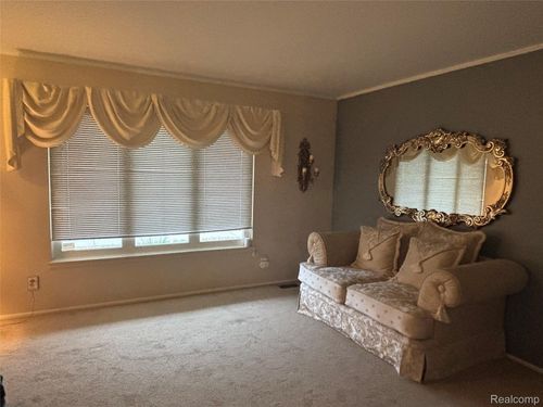 740 Sheffield Dr, Madison Heights, MI, 48071-2208 | Card Image