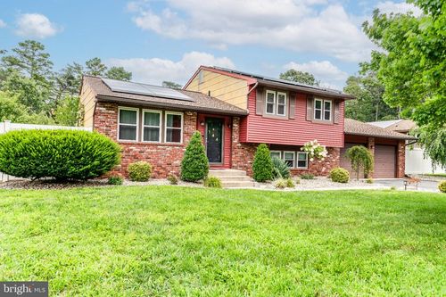 144 Oak Pines Blvd, PEMBERTON, NJ, 08068-1932 | Card Image
