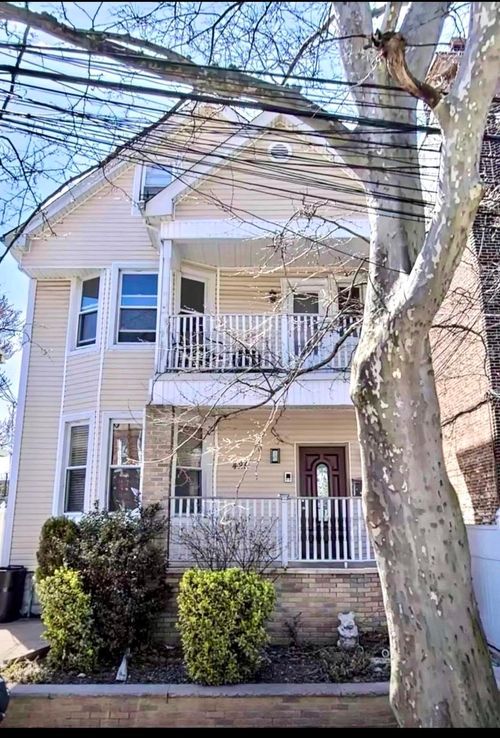 2-425 75th St, North Bergen, NJ, 07047-5501 | Card Image