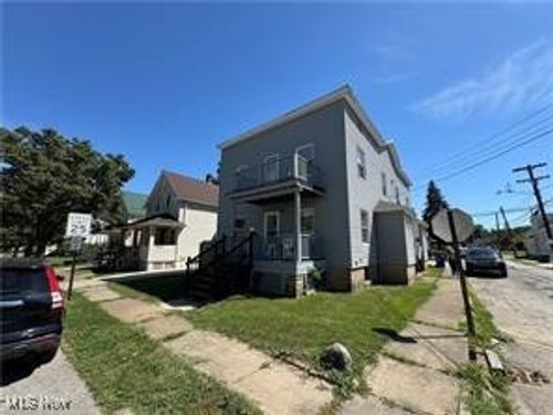 apt-3-2915 Roanoke Ave, Cleveland, OH, 44109-4190 | Card Image