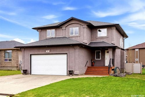 9 Pointe Mckenzie, White City, SK, S4L0B2 | Card Image